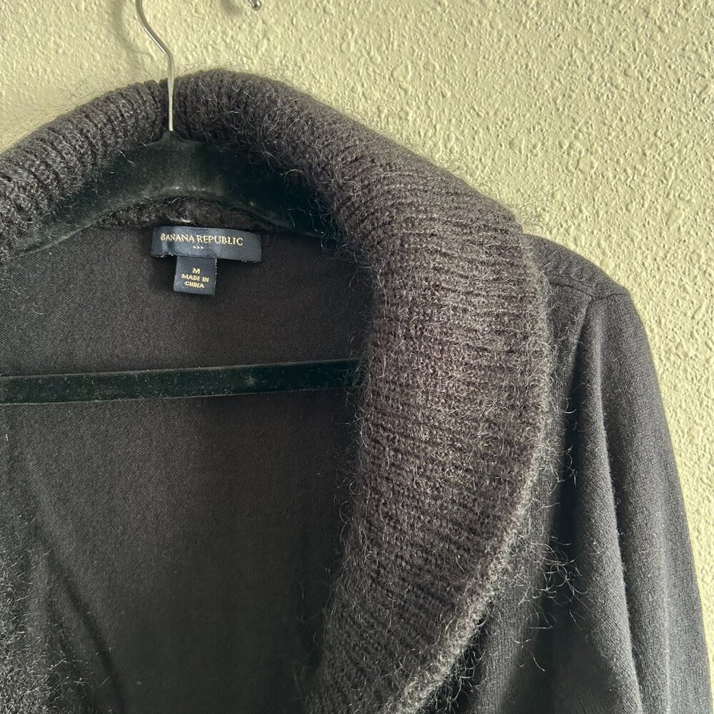 Banana Republic Medium Black Sweater - Picture 3 of 3